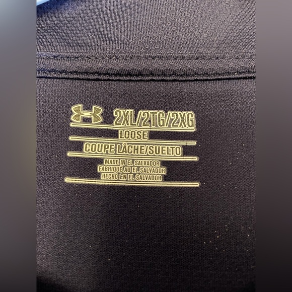 Pair of UA 1/4-zip lightweight pullovers - Picture 5 of 6